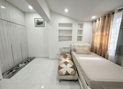 Lucky View (D16), Semi-Detached #569326821